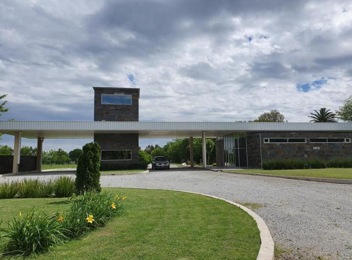 Terreno · 450m²