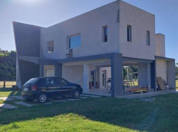 Casa · 120m² · 4 Ambientes · Casa en Venta en Pilar, G. B. a. Zona Norte