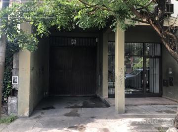 Depósito · 167m² · 1 Cochera · Amplio Galpón en Venta en Quilmes Centro