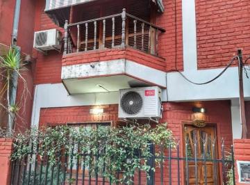 PH · 85m² · 3 Ambientes · Dúplex 3 Amb C/patio *hecho a Nuevo*