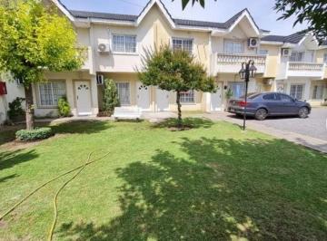 PH · 80m² · 3 Ambientes · 1 Cochera · Duplex a La Venta 3 Ambientes en Condominio. Permuta