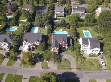 Casa de 3 ambientes, Pilar · Dueño Vende