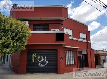 Casa · 126m² · 3 Ambientes · 1 Cochera · Casa, Local y Departamento a Estrenar Ideal Inversor - Rafael Castillo