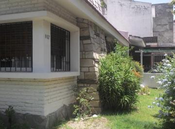 Casa de 6 ambientes, Córdoba · Parque Velez Sarsfield Casa 3 Dorm. Apto Bancor!