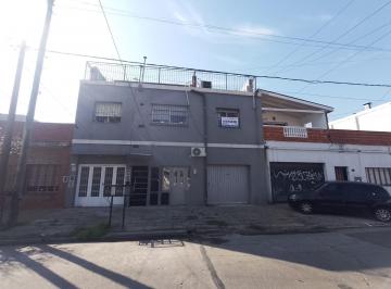 PH · 3 Ambientes · PH en en Primer Piso Al Frente