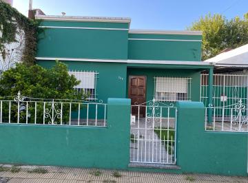 Casa de 4 ambientes, Lomas de Zamora · Excelente Ubicación Consulte