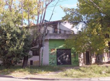 Casa · 100m² · Venta en Bloque de 3 Propiedades - Morón