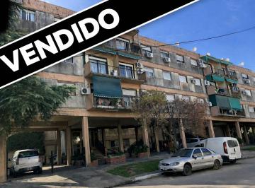 Departamento de 4 ambientes, La Matanza · Departamento de 4 Amb. - 1 Baño y 2 Cocheras.