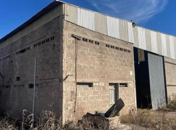 Bodega-Galpón · 450m² · 3 Ambientes · Galpon en Venta Av Japon - Oportunidad