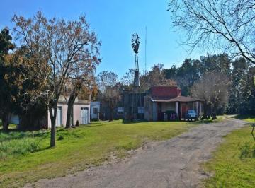 Casa de 4 ambientes, Mercedes · Hermosa Oportunidad de Inversion de Casa con Local de Campo!