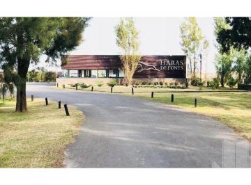 Terreno · 1035m² · Haras de Funes