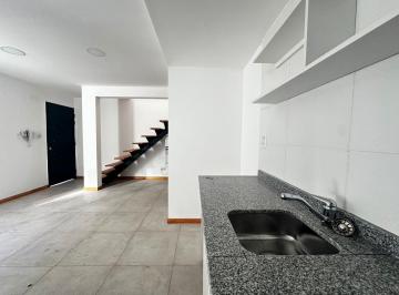 PH · 47m² · 2 Ambientes · Venta PH 46 m² Valentin Alsina