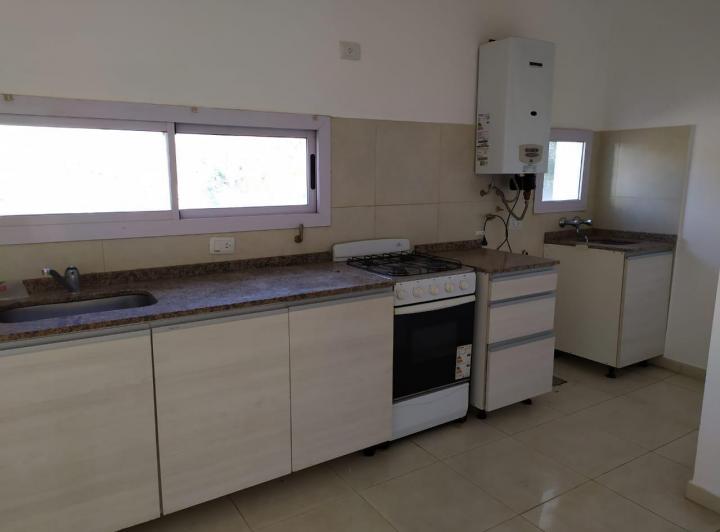 Departamento · 100m² · 4 Ambientes · 1 Cochera