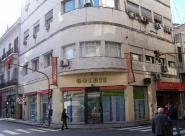 Oficina comercial · 180m² · 8 Ambientes · 1 Cochera · Oficina - Capital Federal