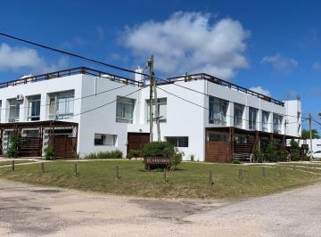 Departamento · 80m² · 3 Ambientes · 1 Cochera · Departamento en Venta Ubicado en Manantiales, Punta del Este, Punta del Este / Maldonado