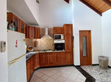 Casa de 4 ambientes, Ciudad de Santa Fe · Se Vende Casa de 3 Dorm. y Cochera - Santa Fe