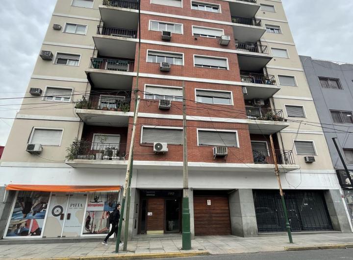 Departamento en venta en Banfield · 6 ambientes