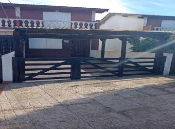 Casa de 4 ambientes, Costa Chica · Duplex Costa Chica Impecable!
