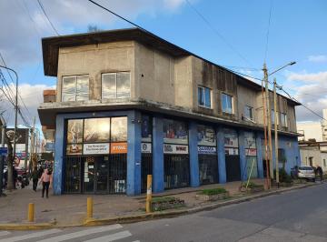 Local comercial · 570m² · Local Comercial en Esquina 570 m² - 2 Plantas - Lomas del Mirador