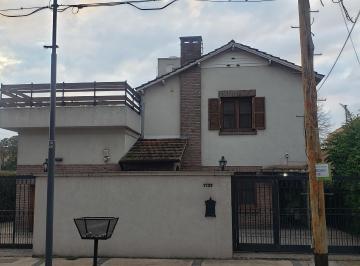 Casa de 4 ambientes, Hurlingham · Casa en Venta Hurligham