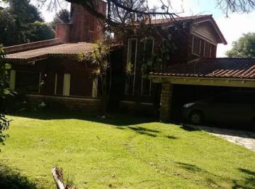 Casa de 6 ambientes, Almirante Brown · Oportunidad! Amplia Casa Sobre 6 Lotes con Gran Quincho!excelente Ubicación