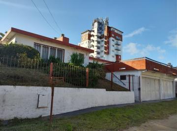 SRD-SRD-494_2 · Casa Sobre Lote Multifamiliar