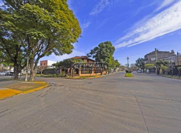 ATT-ATT-3362_2 · Casa 5 Ambientes. | Bermudez 205