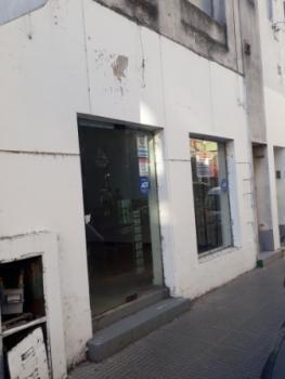 Local comercial · 84m²