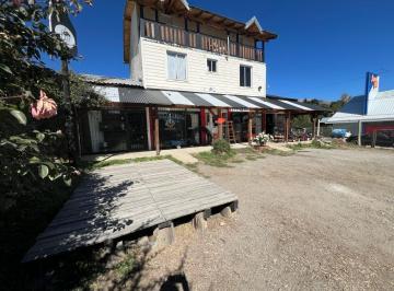 LCR-LCR-1147_2 · Locales y Deptos Sobre Av Pioneros Bariloche