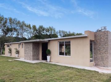 Casa · 178m² · 4 Ambientes · Verde Mora