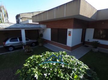 Casa · 198m² · 5 Ambientes · 1 Cochera · Casa en Villa Ballester 4 Ambientes