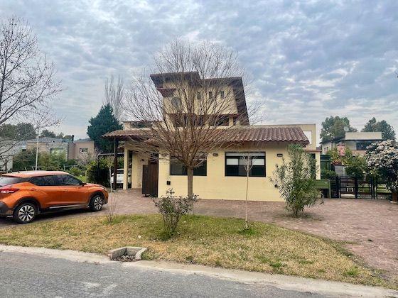 Quinta vacacional · 160m² · 4 Ambientes