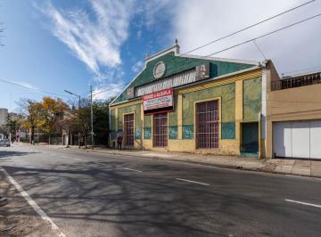 Local comercial · 750m² · 7 Ambientes · 6 Cocheras · Galpón Único, Ex - Centro Promoción Olímpica - Villa Real