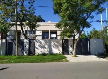 Casa de 6 ambientes, La Plata · Dúplex a La Venta en City Bell