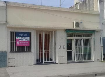 Casa · 150m² · 3 Ambientes · Retasado! Casa y Local Zárate Centro