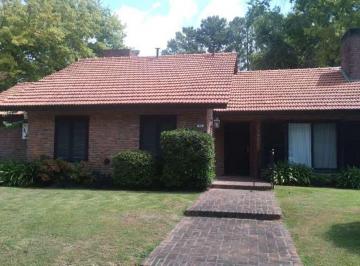 Casa 212m² Venta Los Cardales Country Club · Chalet con Espectacular Parque Forestado