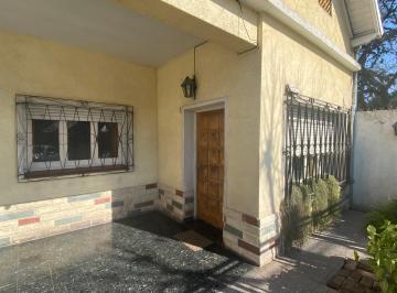 Casa de 5 ambientes, Moreno · Propiedad en Venta en Moreno
