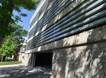Garage en Venta · Alquiler Cochera Fija Cubierta, Quilmes