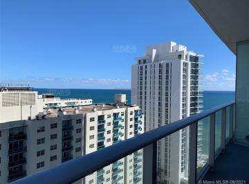 Departamento · 81m² · 2 Ambientes · 1 Cochera · Departamento en Venta en Hollywood, Miami, Florida