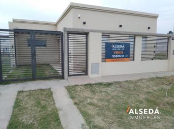 Casa · 78m² · 3 Ambientes · 1 Cochera · Casa 2 Dorm. Venta Eco Pueblo Alvear