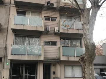 Departamento de 2 ambientes, Lomas de Zamora · Oportunidad 2 Amb C/balcon y Cochera