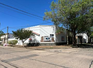Casa · 122m² · 3 Dormitorios · 1 Cochera · Casa en Barrio 30 de Octubre