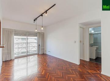 Departamento · 42m² · 2 Ambientes · 2 Amb en Alquiler | Balcón & Cocina Independiente!