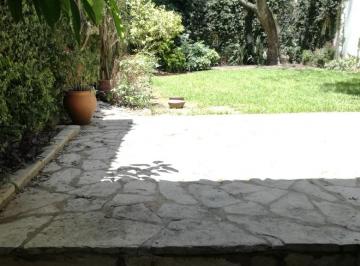 Casa 362m² Venta Distrito Centro · Directo Dueño Vende Casa Moderna con Patio y Jardín. Oportunidad