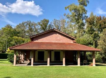 Casa · 280m² · 6 Ambientes · 1 Cochera · Casa en Venta, Club de Campo El Moro, Marcos Paz, Buenos Aires, Zona Oeste