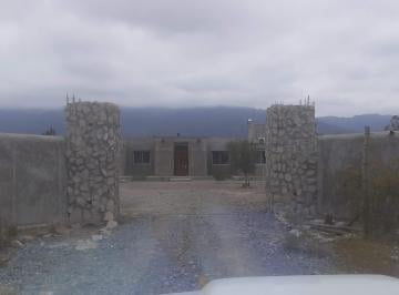 Quinta vacacional de 2 ambientes Venta USD 130.000 · Escucho Ofertas