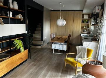 Cocina-comedor · Departamento con Terraza y Parrilla