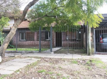 Casa · 4 Ambientes · Casa en La Plata