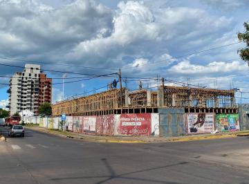 Local comercial , Resistencia · Locales Comerciales y Cocheras Cubiertas