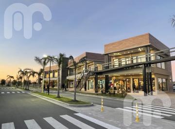 Local comercial · 31m² · Venta Local - Haras del Sur